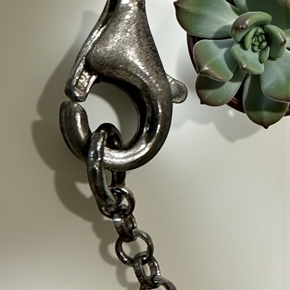 Elegant .925 Silver Heart Diamond Pendant Necklace - Picture 6 of 7